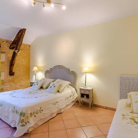 La Noyeraie - D'hotes Saint-Amand-de-Coly