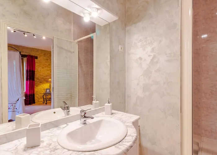 La Noyeraie - D'hotes Saint-Amand-de-Coly